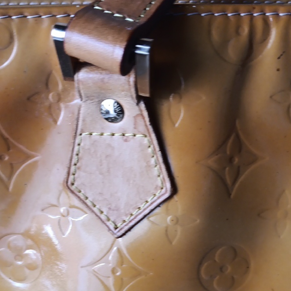 Louis Vuitton Amber Monogram Vernis Tote Bag - Picture 9 of 17